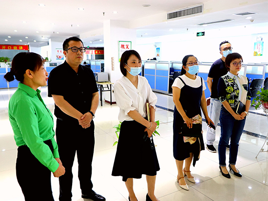 Қgӭ(chung)f(xi)ͬąһWR𱬾W(wng)^