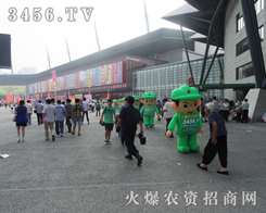 F(tun)(du)õˏSҺͽ(jng)N(xio)̵Ŀ϶c